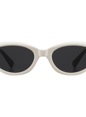 镜音儿童雪地墨镜男女童女孩亲子猫眼太阳镜防紫外线宝宝眼镜女款