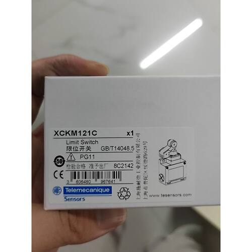 施耐德XCKM121C限位开关