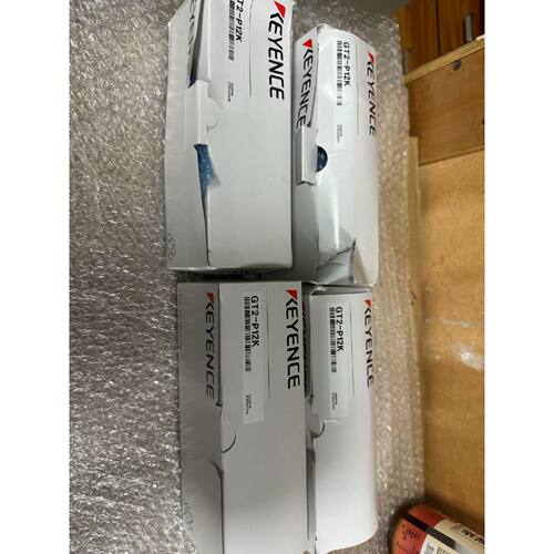 GT2-p12K 基恩士 年 有一条盒子烂 介意勿扰全新