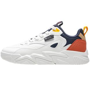 特步男鞋暗流板鞋男2025新款秋季皮面防水运动鞋软底低帮平底鞋子