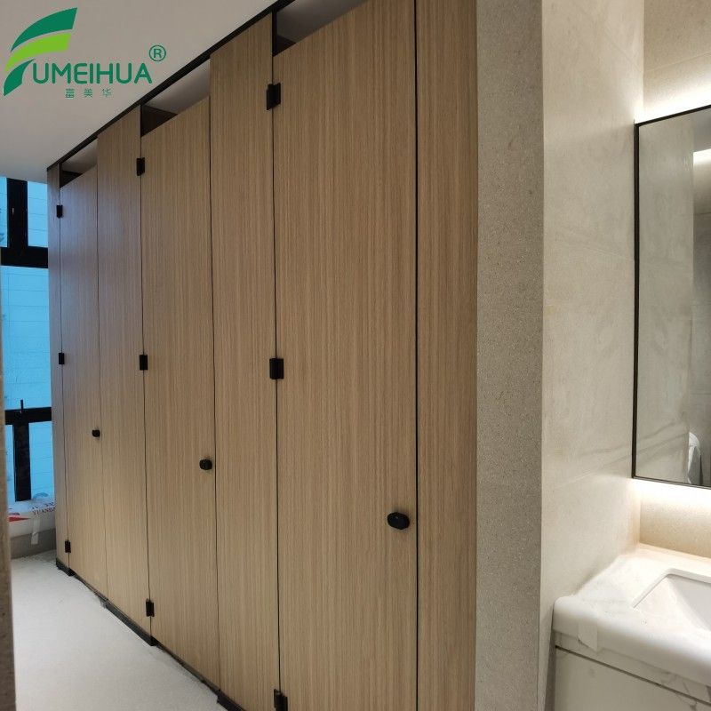 厂家直供卫生间厕所隔断板抗包防水特出图防潮板倍可安装洗手间