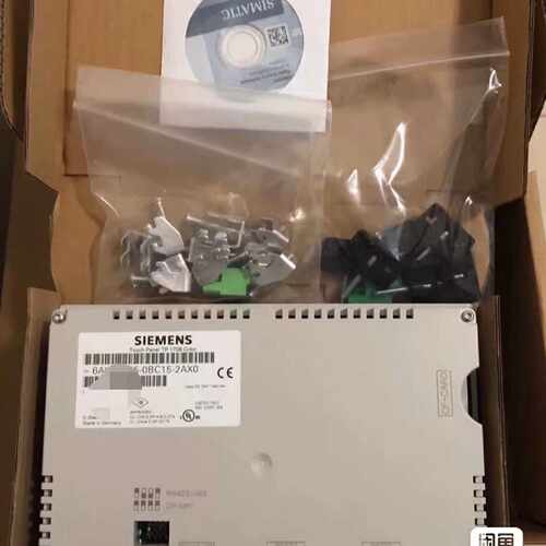 溢价-触摸屏，型号6AV6 545-0BC15-2AX0。S