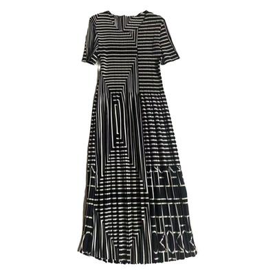 真丝褶皱连衣裙短袖过膝裙