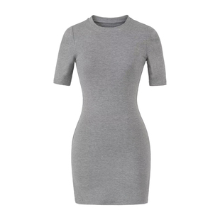 怪力酱 绝美辣妹小圆领中袖连衣裙女春季修身显瘦收腰包臀短裙子