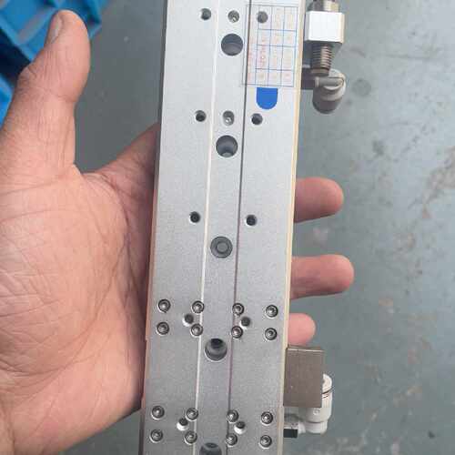 议价亚德客 AirTAC 滑台气缸HLQ12X100SA