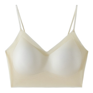 超薄无痕内衣女小胸加厚胸垫聚拢显大夏季无钢圈美背细带运动文胸