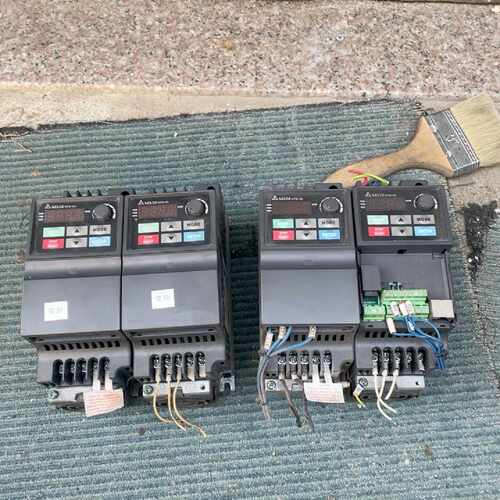 议价台达变频器VFD007EL21A
