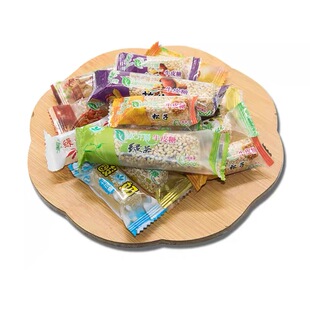 扬州特产绿叶牌牛皮糖精品十味盒装什锦味花式多口味300克软糖果