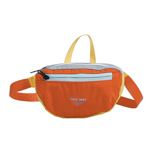 潮酷洋气户外儿童包包2025新款时尚男童户外胸包男女孩运动斜挎包