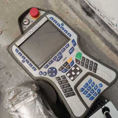 COMAU柯玛机器人示教器 CR17910381—议价