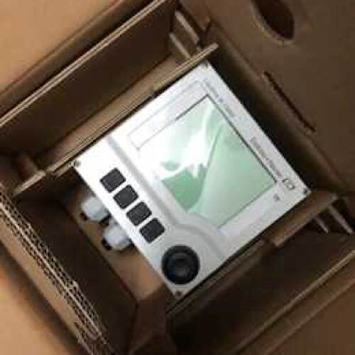 议价EH单通道CM42-MEA000EAZ00 PH/ORP变送器CM42  特价