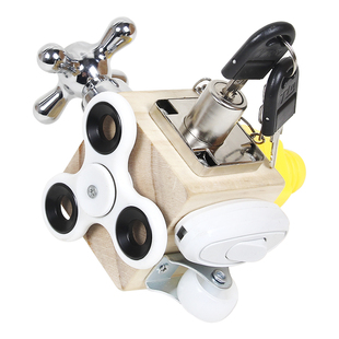 蒙特梭利宝宝忙碌箱儿童1-2岁3蒙氏早教益智开锁板忙碌方块玩具屋