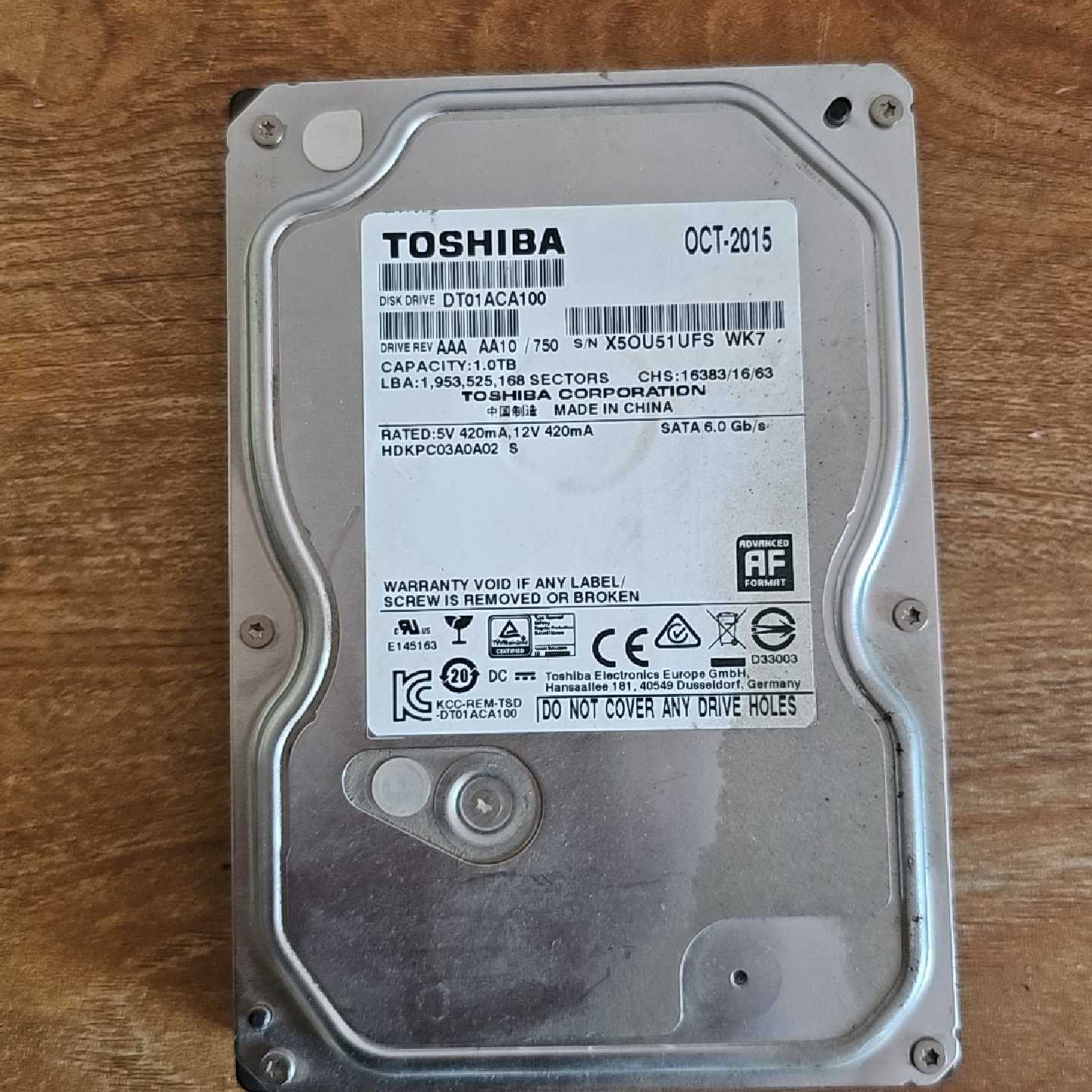 议价拆机东芝3.5英寸机械硬盘1TB，无反应无异响，盘售不