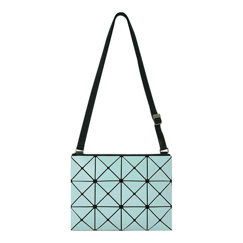 Issey Miyake/三宅一生日本直邮四格斜挎单肩小方包生日礼物