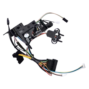 适用宝马5系F18 F10 F07 GT大灯线束520 523 525 528 530插头线组