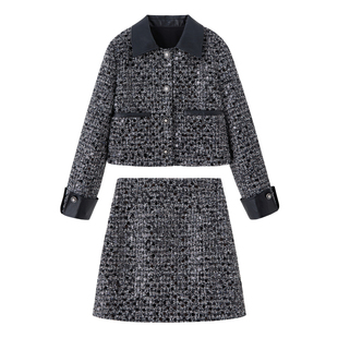 小香风毛呢套装女2025冬季今年流行爆款洋气短裙羽绒服加厚两件套