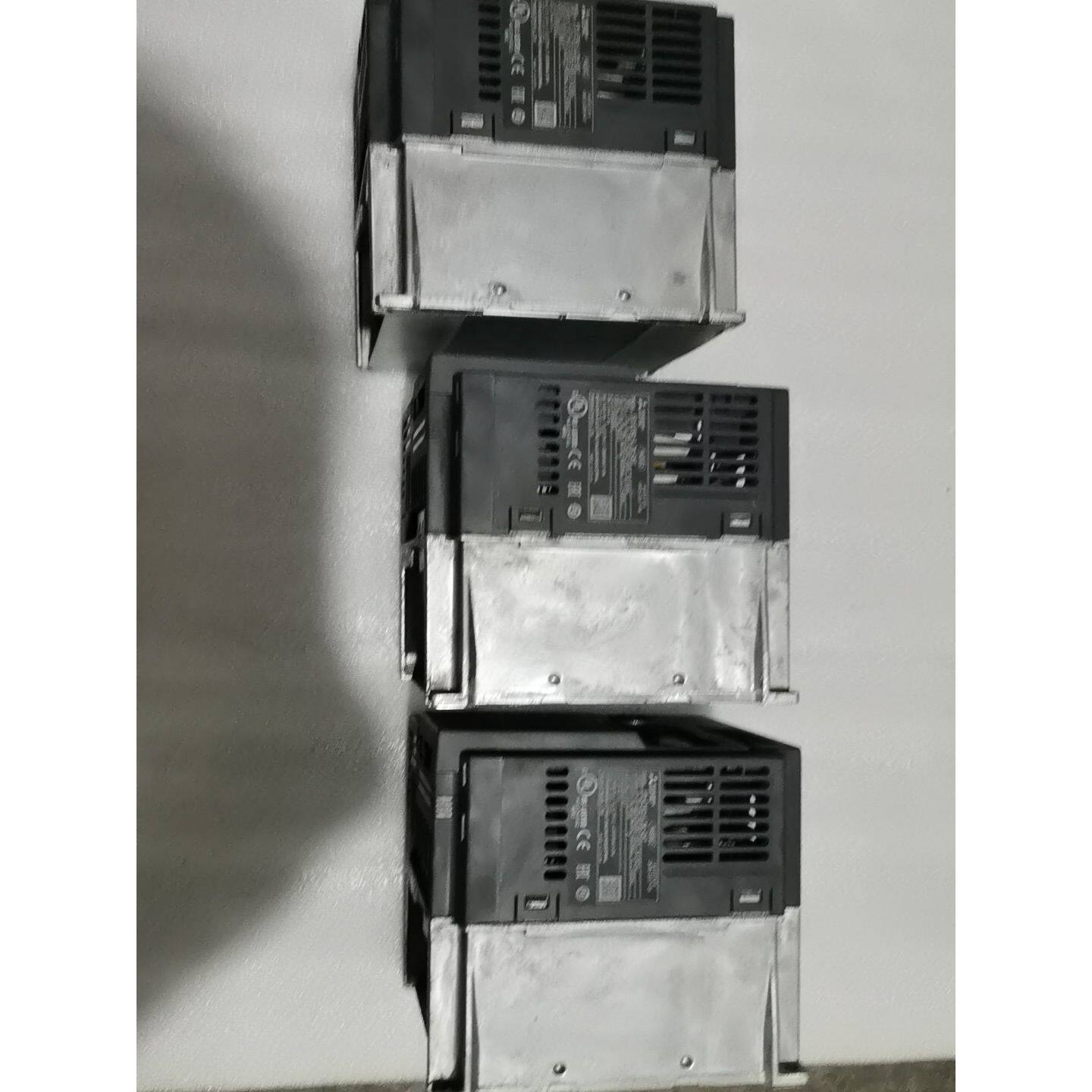 议价三菱E700系列变频器FR-E740-1.5K-CHT 1.