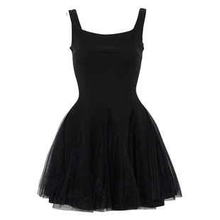 DPLAY夏季新款黑色吊带连衣裙女短款拼接网纱裙子短裙小黑裙