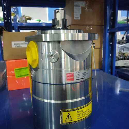 溢价-Danfoss Nessie PAHT25柱塞泵头，型号18
