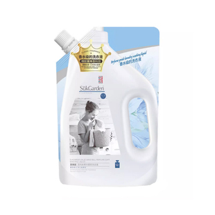 蔬果园蓝风铃珞珈樱花香水洗衣液补充液持久留香袋装洗衣液500g