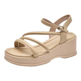 大东沙滩凉鞋女鞋2025夏季新款休闲平底高跟一字扣光板X0709