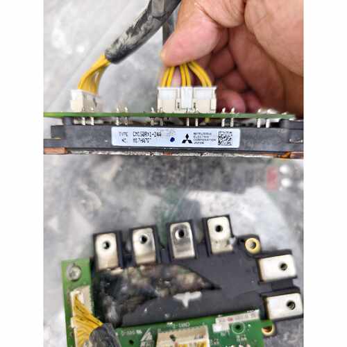 【请询价】三菱模块CM150RX124A拆机模块便宜处理数