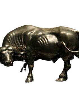 室内艺术风博物馆摆放景观雕塑