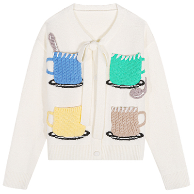 今屿花花白色开衫毛衣女