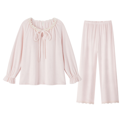 BE轻甜蕾丝拼接海岛绒睡衣女冬