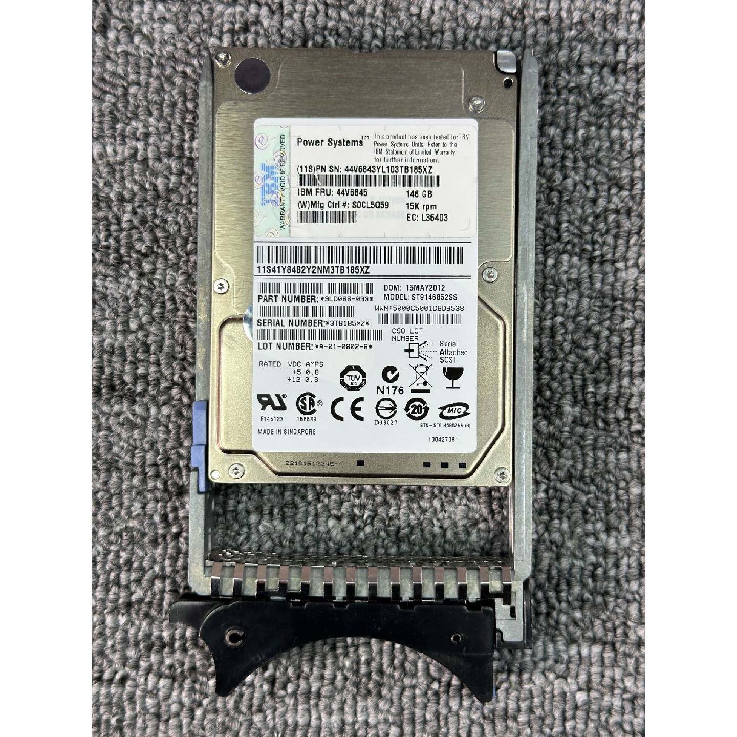 议价IBM拆机服务器硬盘44V684500E6169可维修