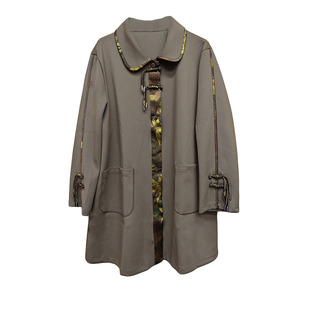 中老年妈妈风衣春装新款空气棉格子外套宽松大码娃娃领减龄上衣女