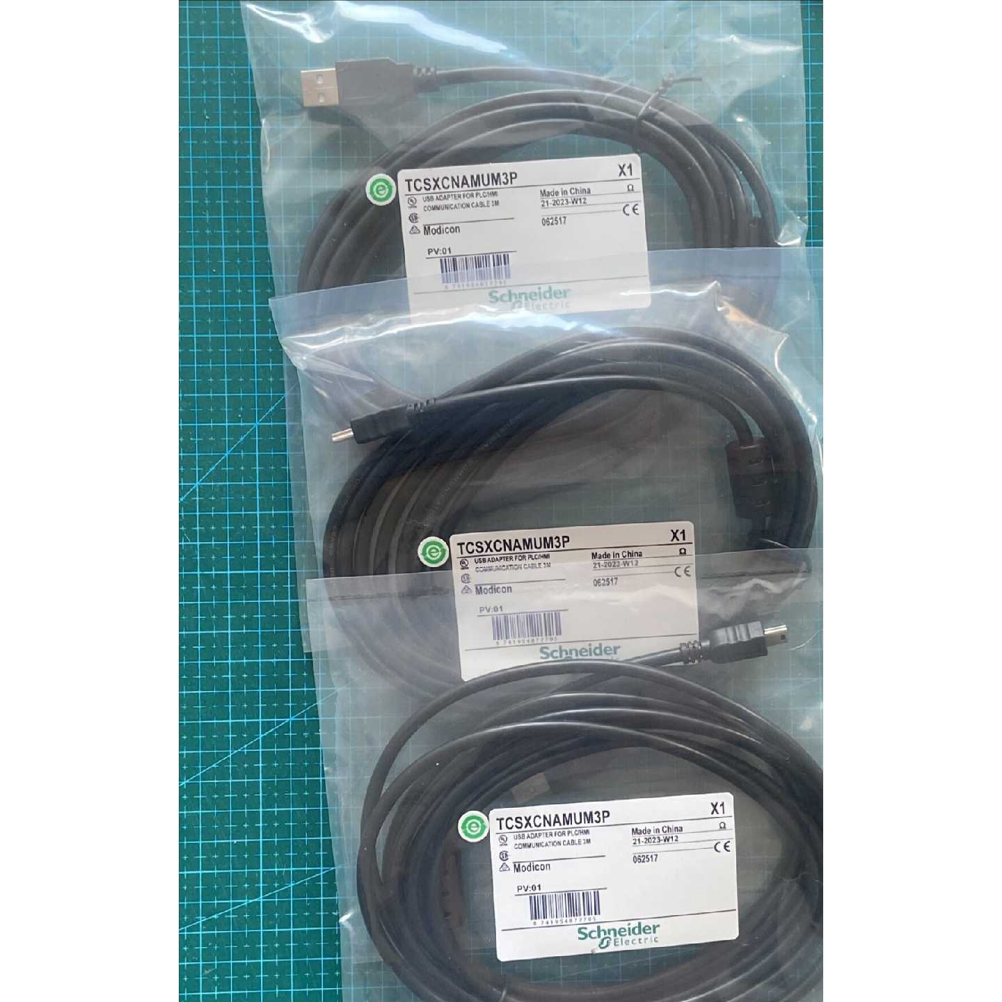 议价TCSXCNAMUM3P施耐德PLC编程电缆用于M系列 全新现货