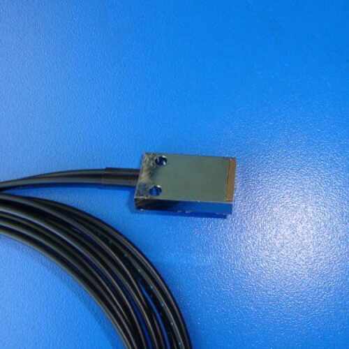 议价全新WDOE光纤感测器FW-DM75日本和泉SA9F-DM75  原装正品