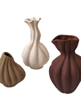 侘寂风异形艺术陶瓷小花瓶