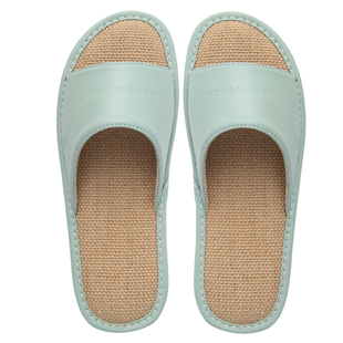 日式居家皮拖鞋女士家居室内地板高级皮质防滑防臭美容院拖鞋四季