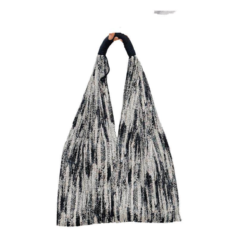 黑白渐变一片式单肩包慵懒风手提包文艺复古托特包大容量暗黑系包