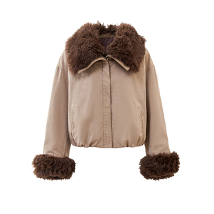 羊羔毛皮毛一体皮草外套鹅绒羽绒服女冬短款2025新款派克服年轻款