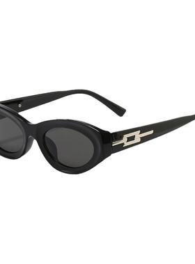 24新款防紫外线墨镜女小脸潮显瘦太阳镜男个性开车眼镜近视骑行