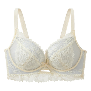 六只兔子蕾丝内衣女小胸聚拢显大胸罩侧收副乳甜美风防下垂文胸