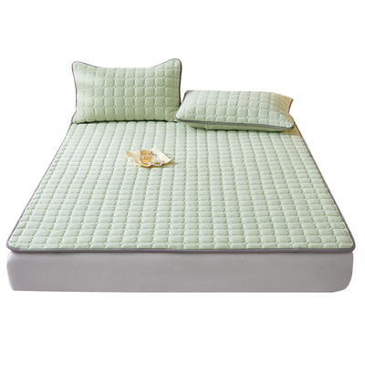 宝宝绒抗菌床褥135x200冬季加厚