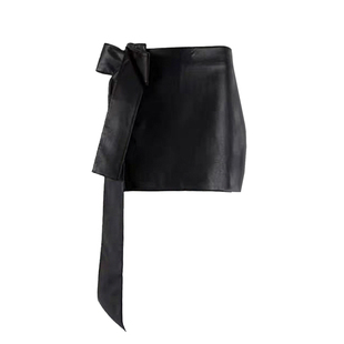 宋轶同款黑色半身裙女2025新款显瘦pu皮短裙裤防走光a字包臀裙子