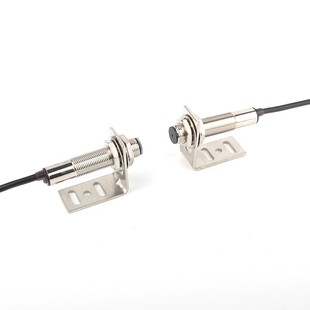 激光对射式光电感应开关红外传感器24v三线远距离可调E3F-20C1/L