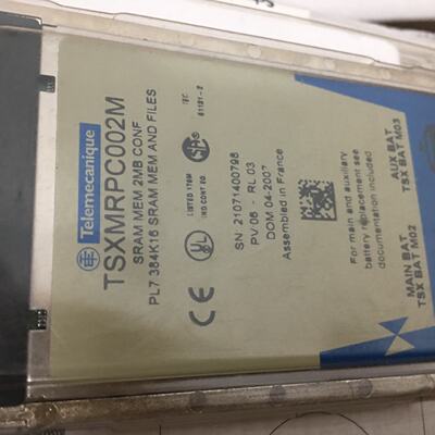 议价施耐德内存卡TSXMRPC002M 140AMM09000C质保一年