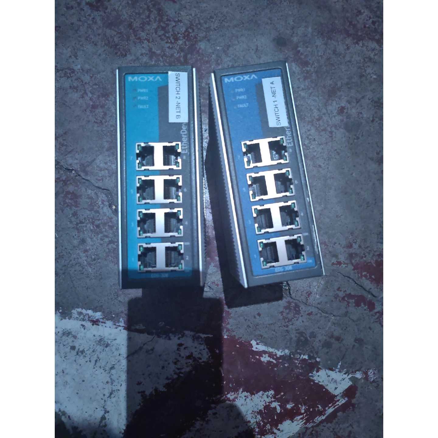 【请询价】MOXAEDS308工业交换机8口成色如图