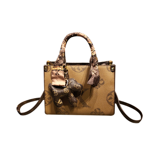 香港品牌包包女款2026新款真皮轻奢高级托特包复古单肩斜挎手提包