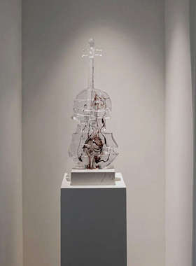 简约小提琴雕塑摆件落地艺术品酒店会所音乐餐吧样板房现代装饰品