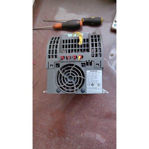 议价西门子变频器6SL3211-0AB21-5UA1，实物拍