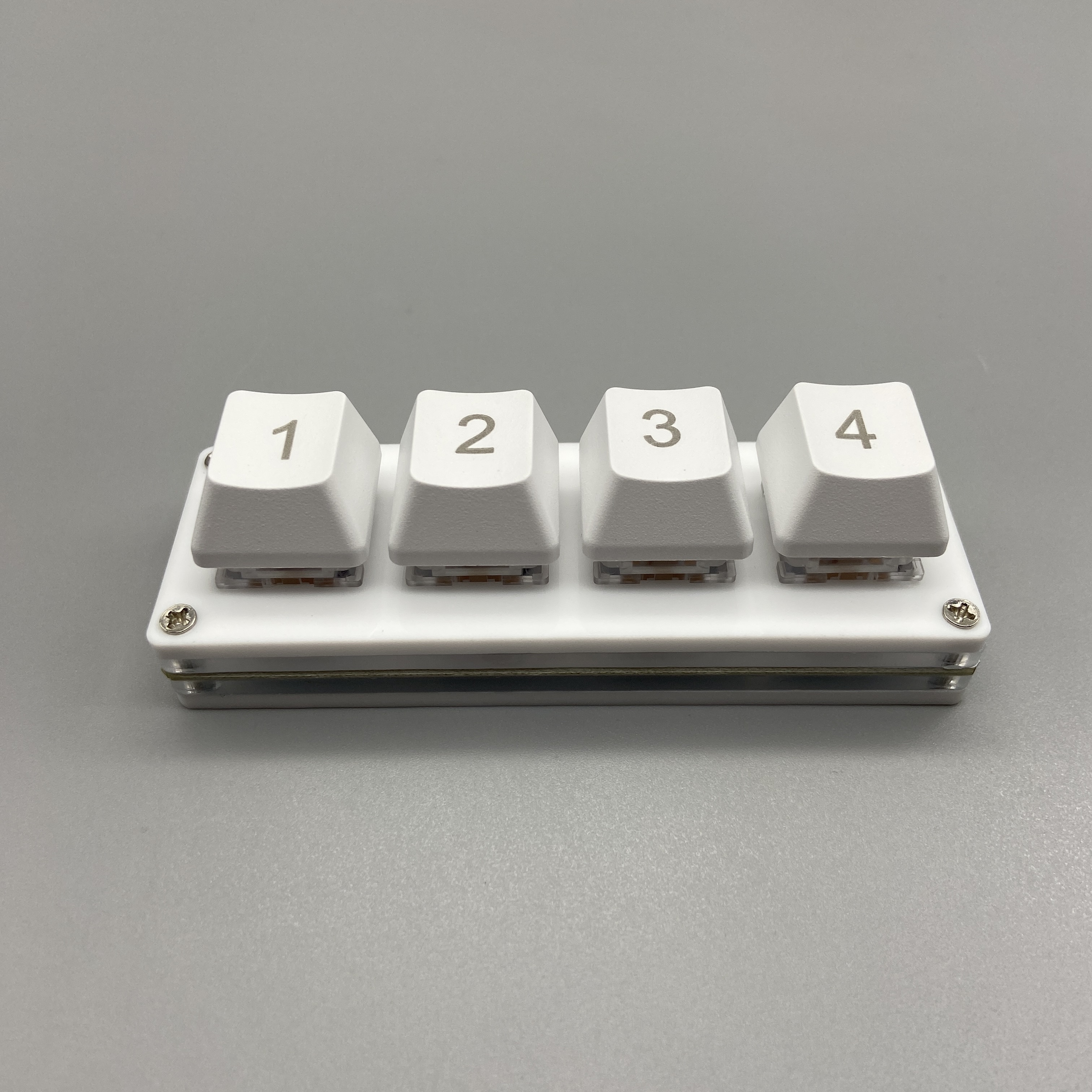 迷你4键录音静音防尘机械键盘复制粘贴自定快捷键音游青轴红轴茶