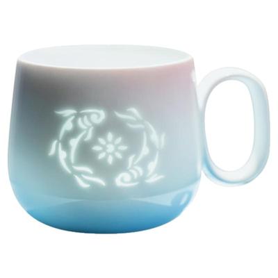 山水间好运锦鲤渐变玲珑杯