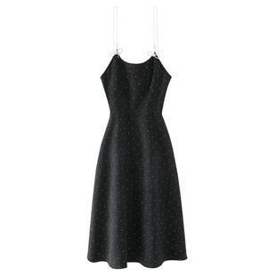 未风黑色珍珠吊带连衣裙女秋2025年冬装新款女装气质年会礼服裙子